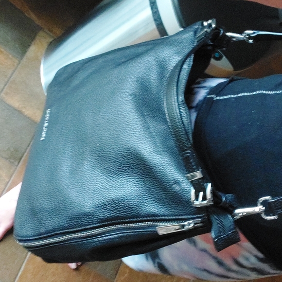 SOLD Michael Kors Large Pebbled Leather Bag, EUC - Picture 8 of 12